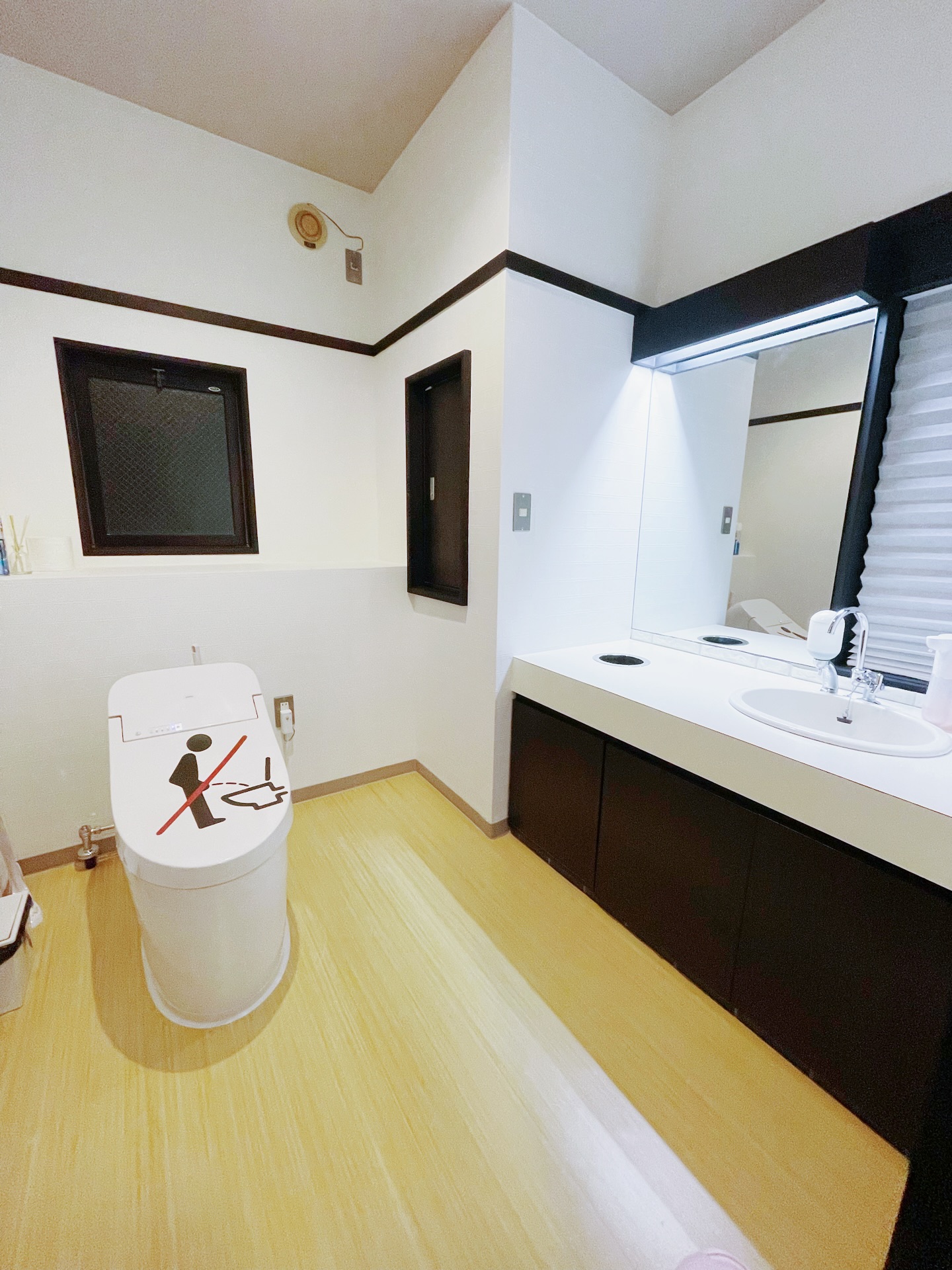 4e2667175a9c4284bfe5bd3751220f5c